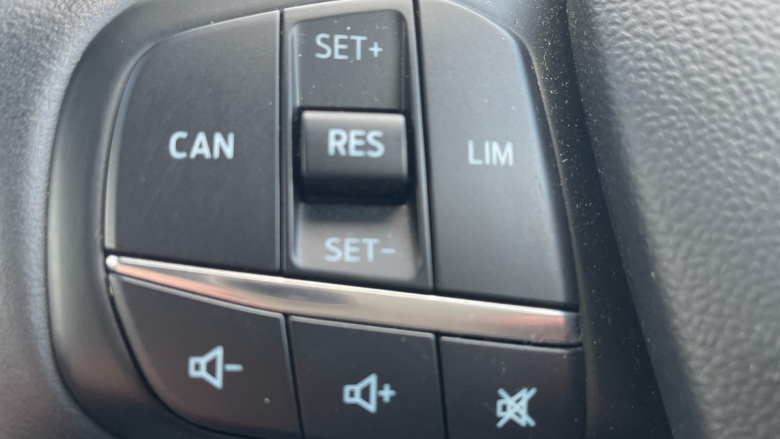 Ford Fiesta 1.1 Zetec 3dr Petrol Hatchback